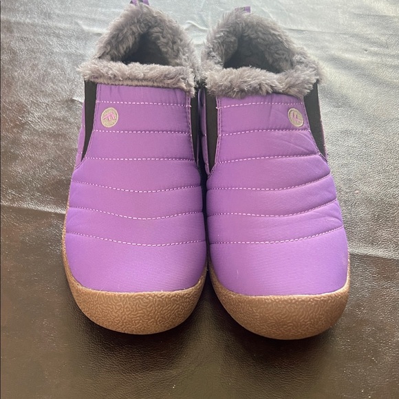 Shoes - Cozy Women's Winter Boots in Purple